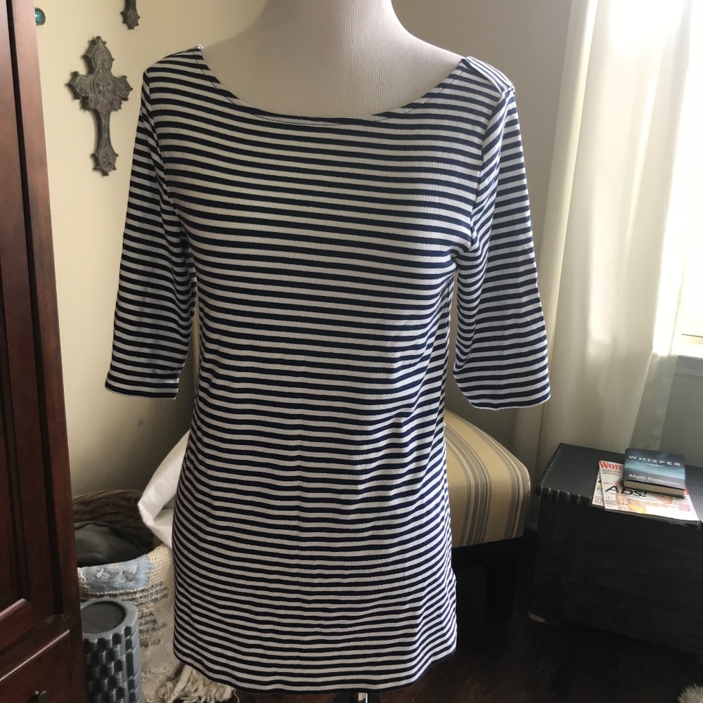 Old Navy Navy and White Stripe shirt